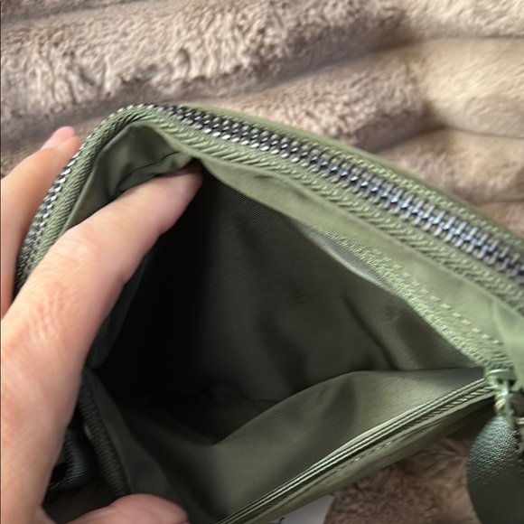 Ampere Creations Green Fanny Pack - Picture 5 of 7